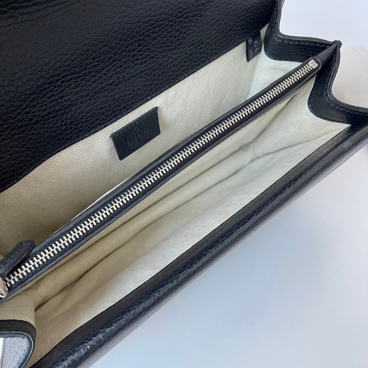 Preloved Gucci DIONYSUS GG SUPREME Small Bag