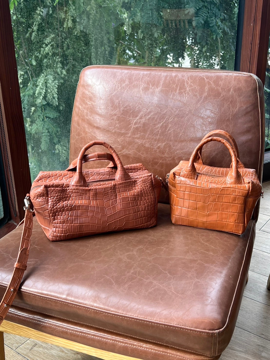 Handmade Crocodile Leather Bags – Timeless Luxury from Thailand