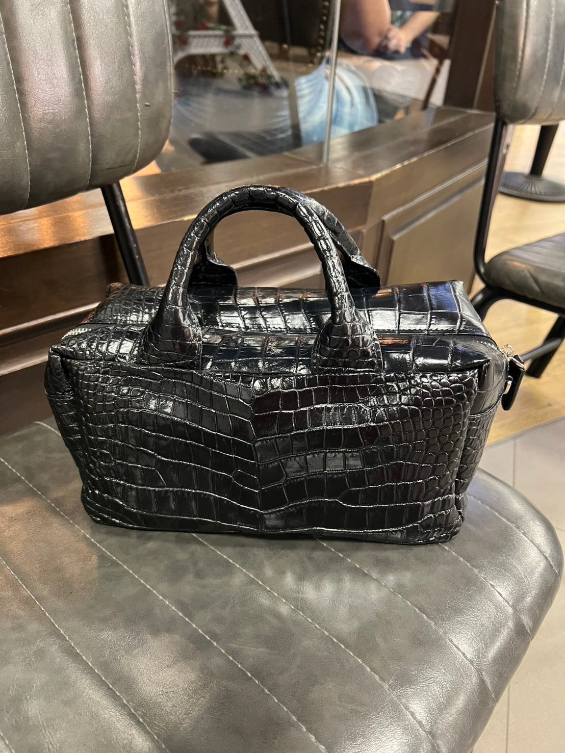 Handmade Crocodile Leather Bags – Timeless Luxury from Thailand