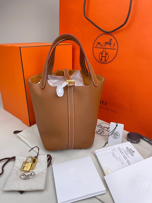 New!! Hermes Picotin lock 18 Gold Clemence GHW