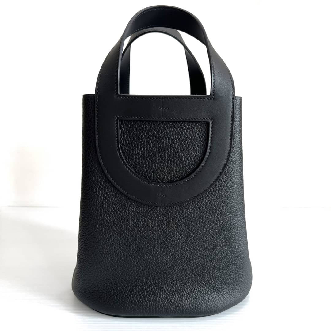 Hermès GREY 2022 23 In The Loop Clemence top handle bag Leather