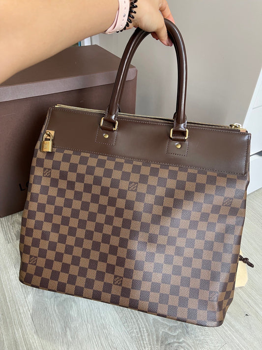 Preloved Louis Vuitton Travel bag with GHW