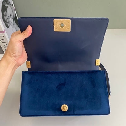 Preloved Chanel Boy 10 Navy blue Velvet with GHW full set