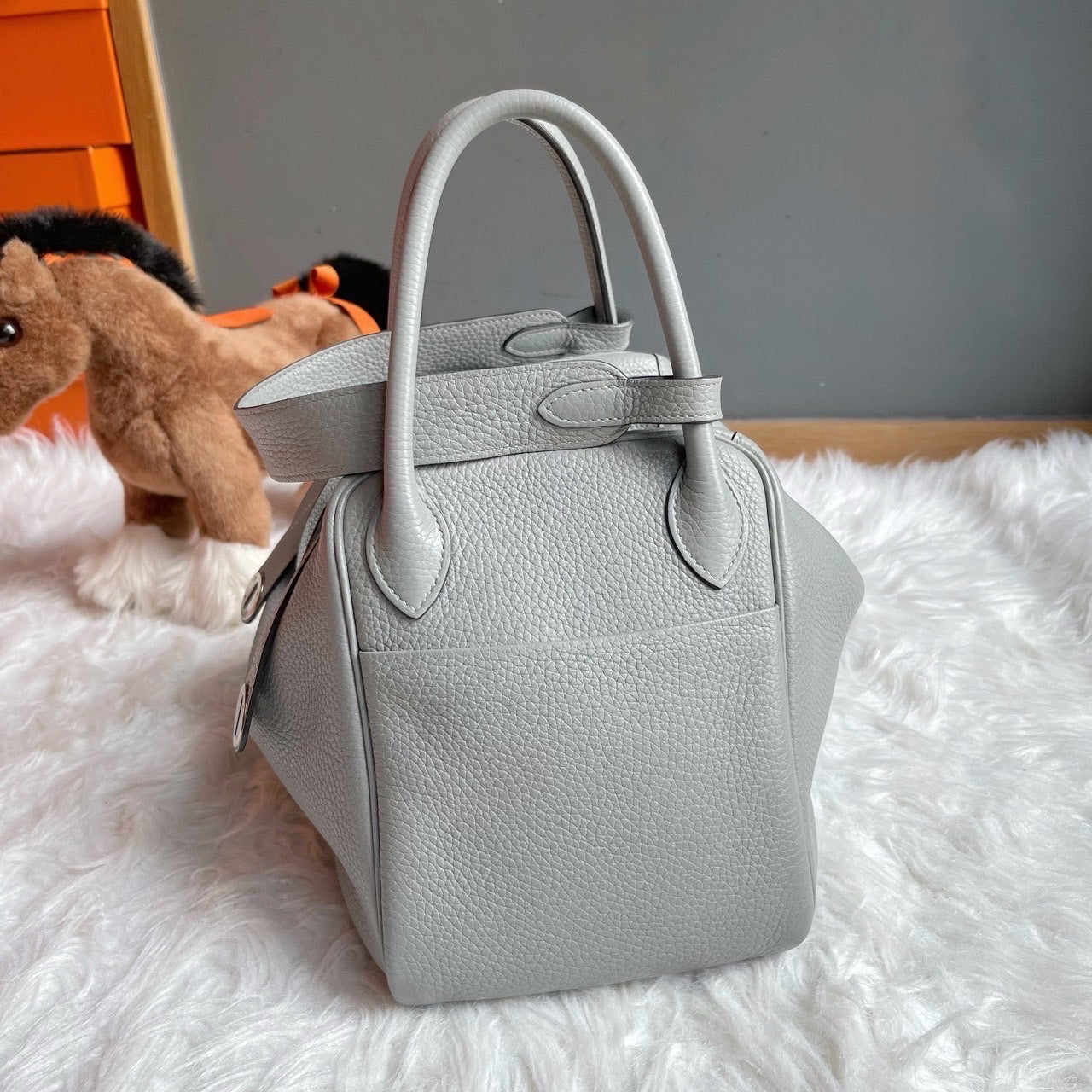 Preloved Hermes Lindy 30 Gris Pearl with PHW